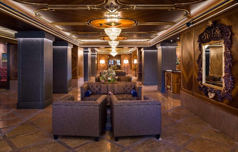 Grand Hotel Zermatterhof - Lobi