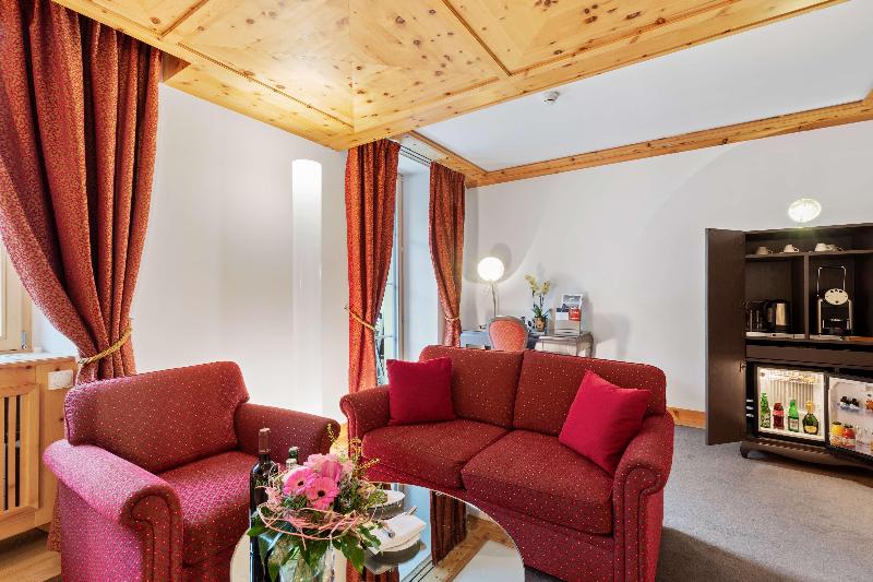 Grand Hotel Zermatterhof - Oda