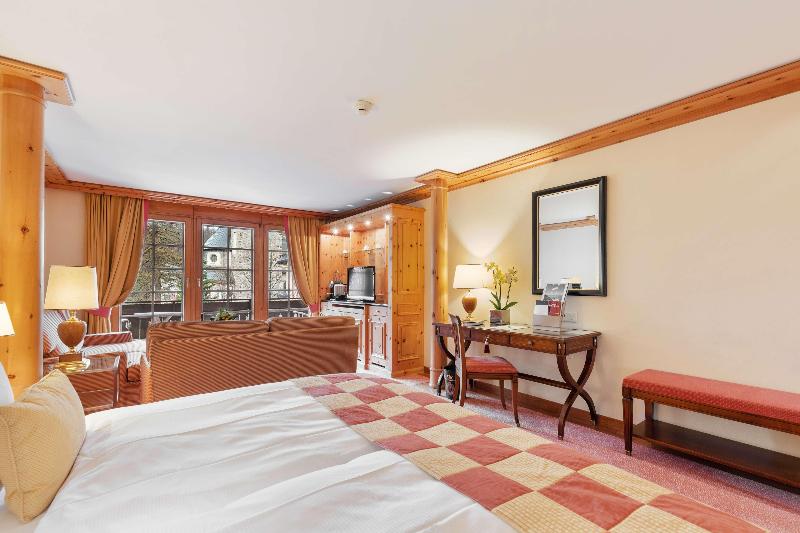 Grand Hotel Zermatterhof - Oda