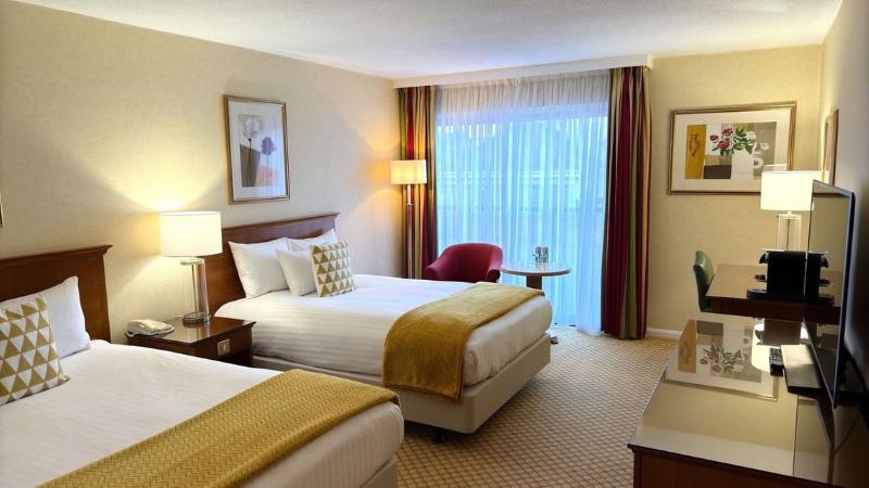The Aberdeen Dyce Hotel - Oda