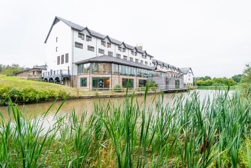 Copthorne Hotel Cardiff-Caerdydd - Genel