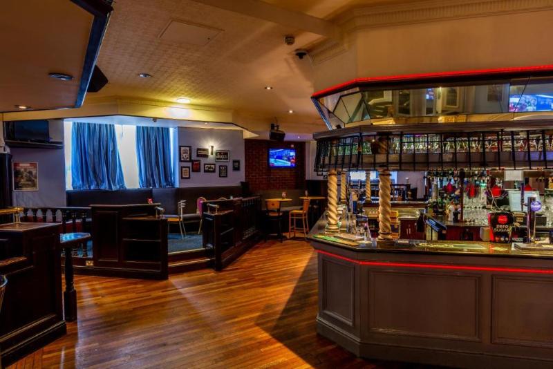 Adelphi Hotel - Bar