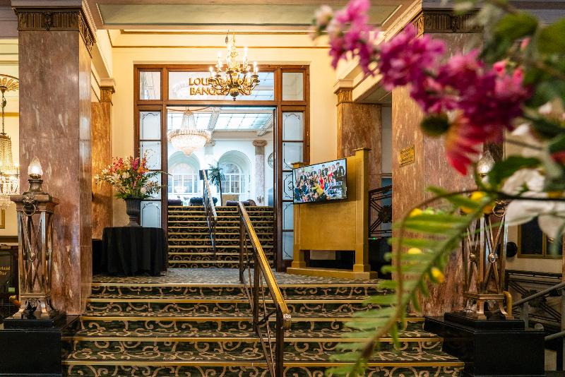 Adelphi Hotel - Lobi