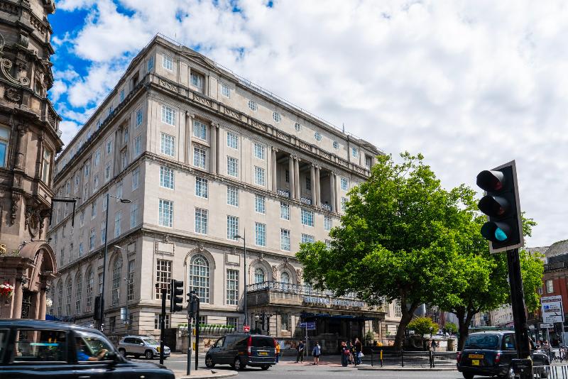 Adelphi Hotel - Genel