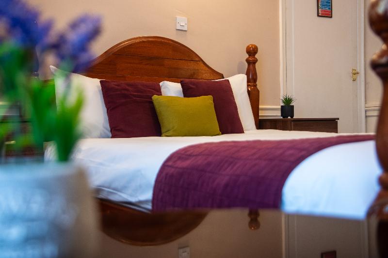 Adelphi Hotel - Oda