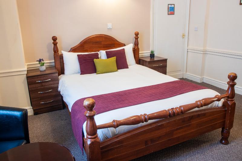 Adelphi Hotel - Oda