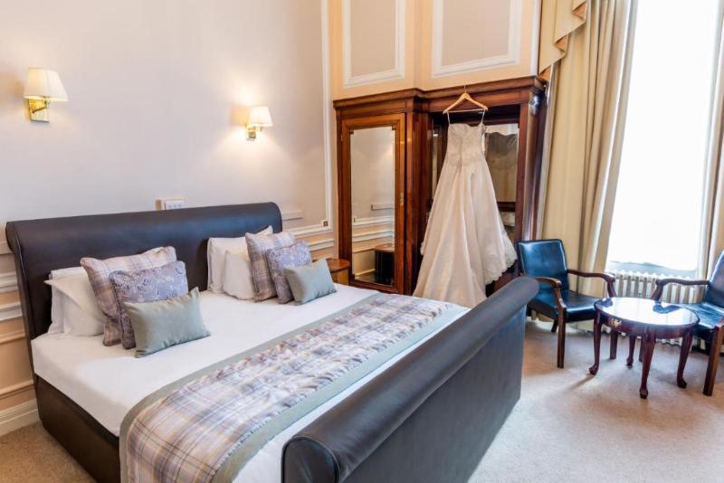 Adelphi Hotel - Oda