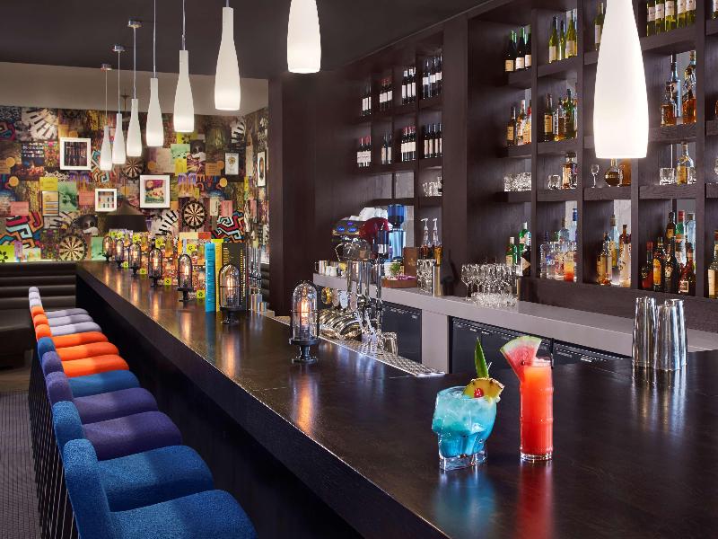 Radisson Blu Hotel Manchester Airport - Bar