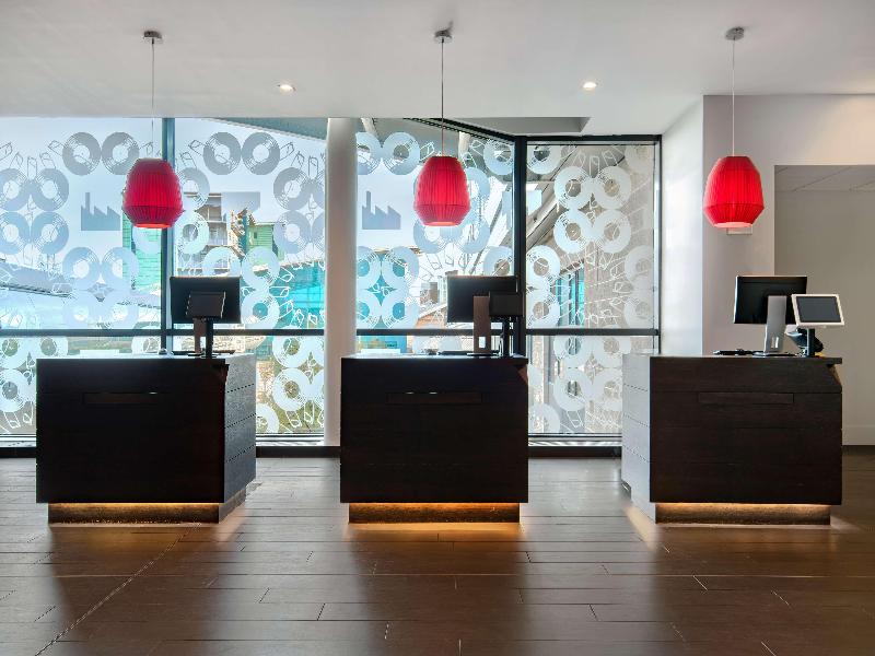 Radisson Blu Hotel Manchester Airport - Lobi