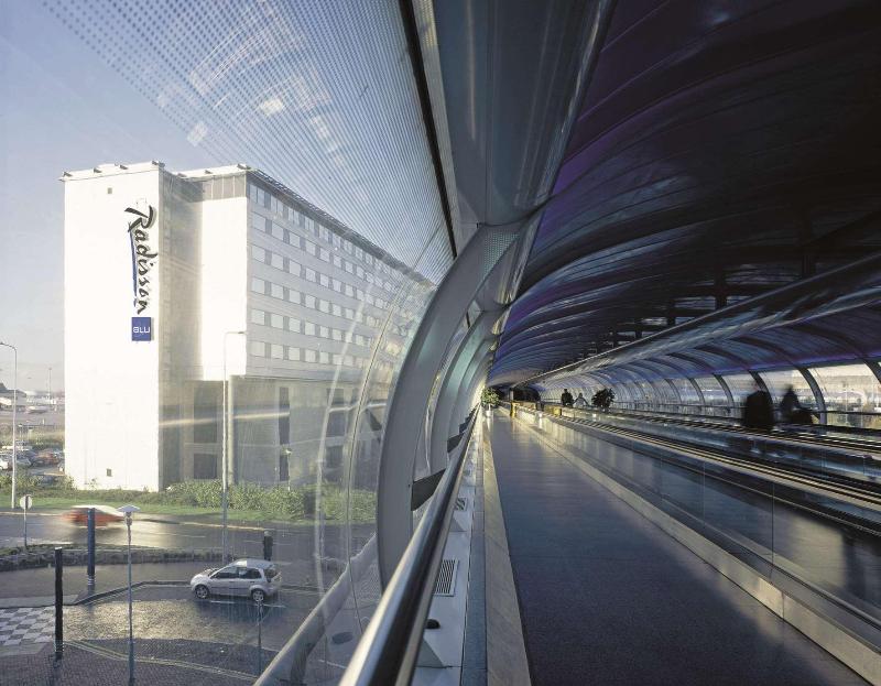 Radisson Blu Hotel Manchester Airport - Genel