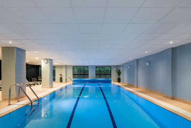 Radisson Blu Hotel Manchester Airport - Havuz