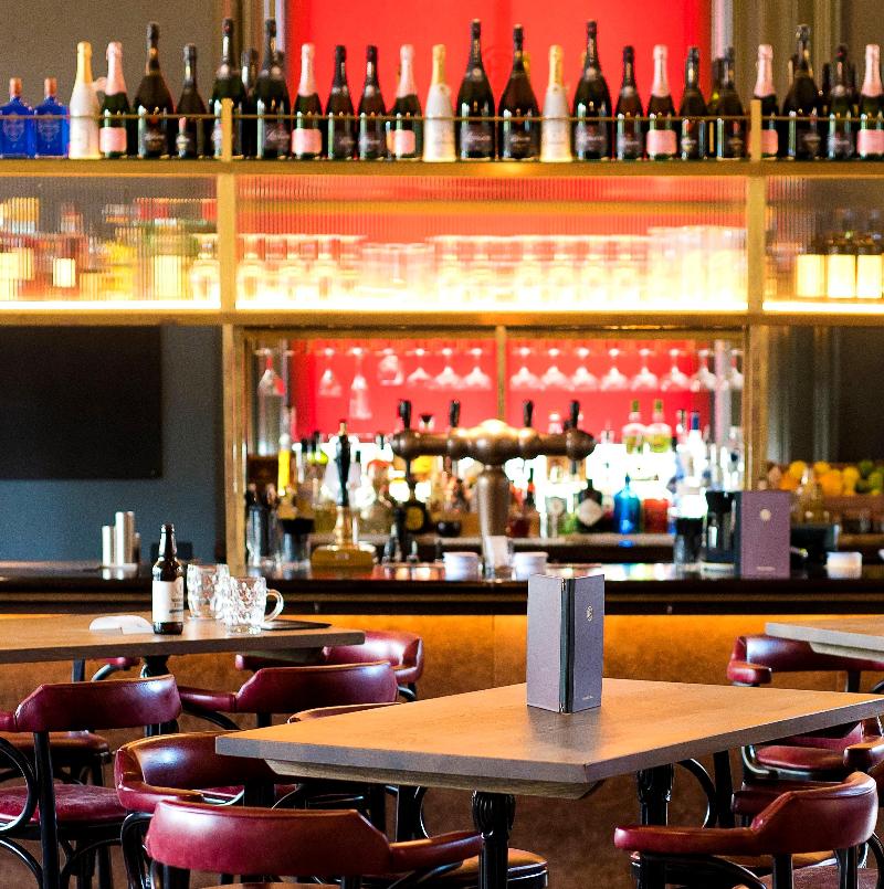 The Milner York - Bar