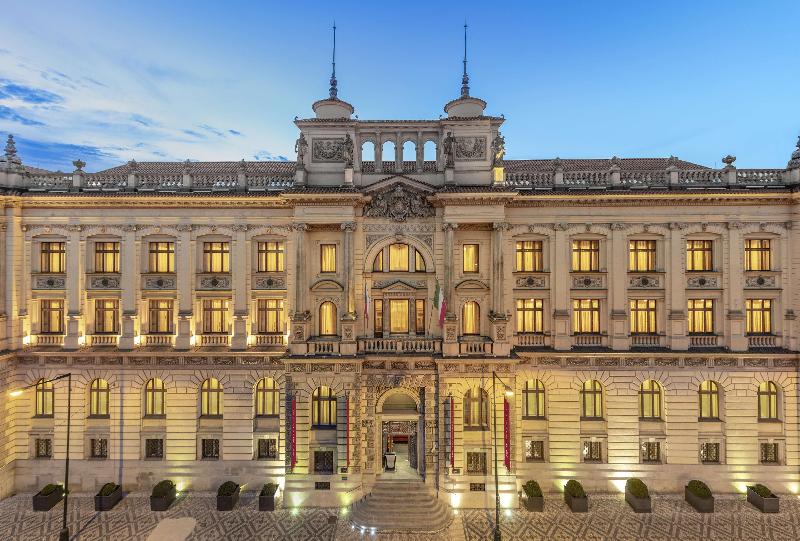NH Collection Prague Carlo IV - Genel