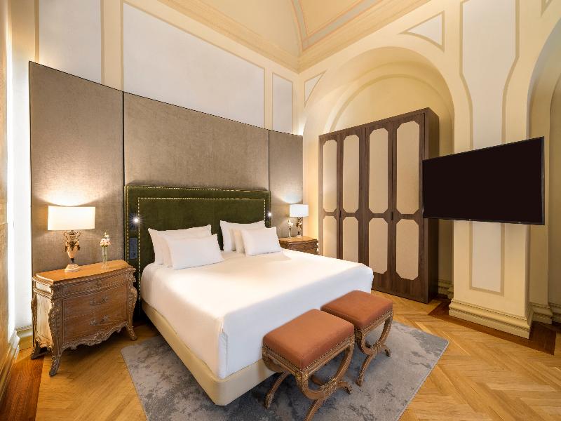 NH Collection Prague Carlo IV - Oda