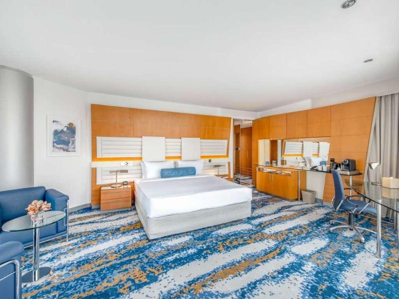 Movenpick Dubai Creek - Oda