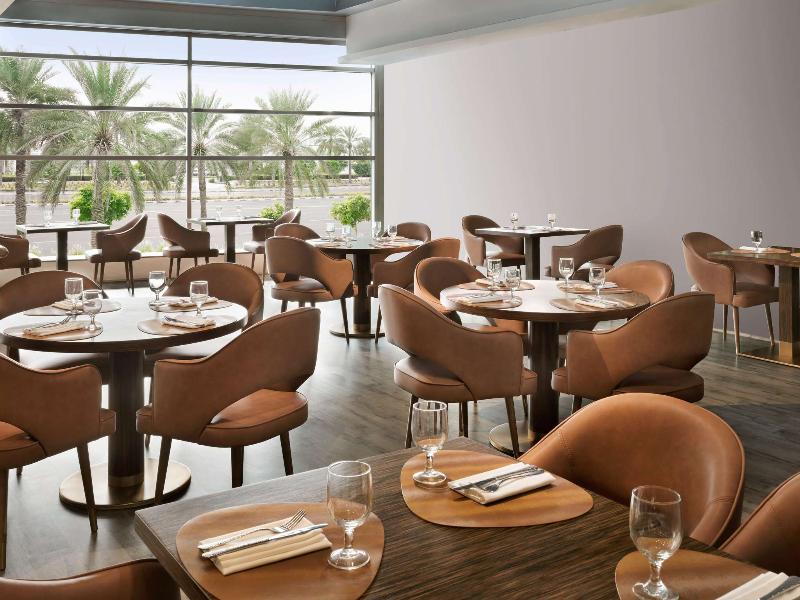 Movenpick Dubai Creek - Restoran