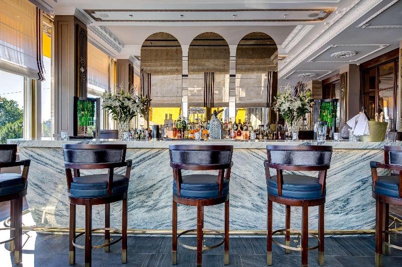 Fairmont Le Montreux Palace - Bar