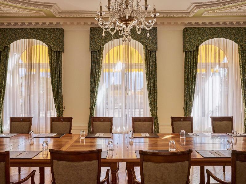 Fairmont Le Montreux Palace - Toplantı