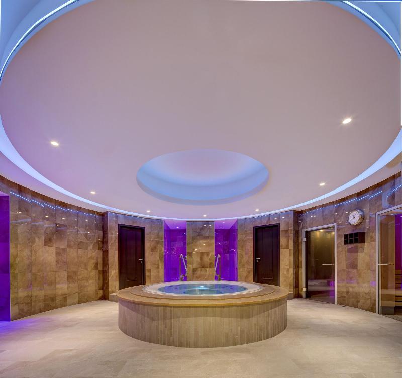 Fairmont Le Montreux Palace - Aktivite