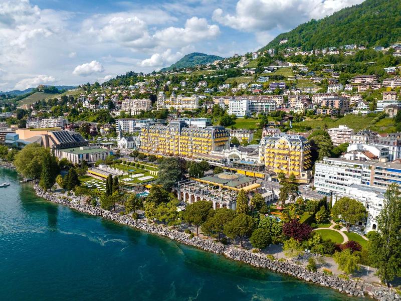 Fairmont Le Montreux Palace - Genel