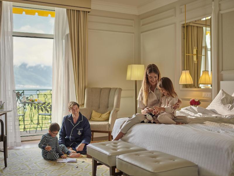 Fairmont Le Montreux Palace - Genel