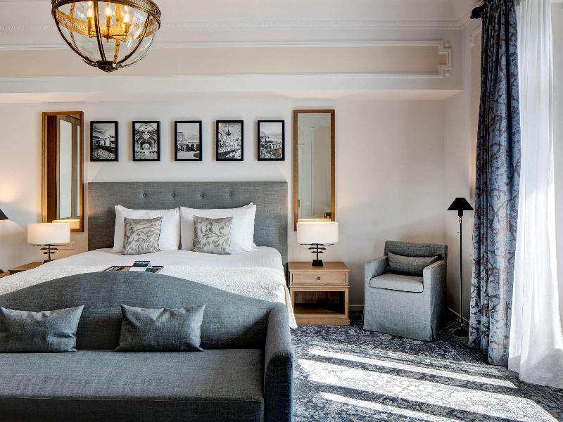 Fairmont Le Montreux Palace - Oda