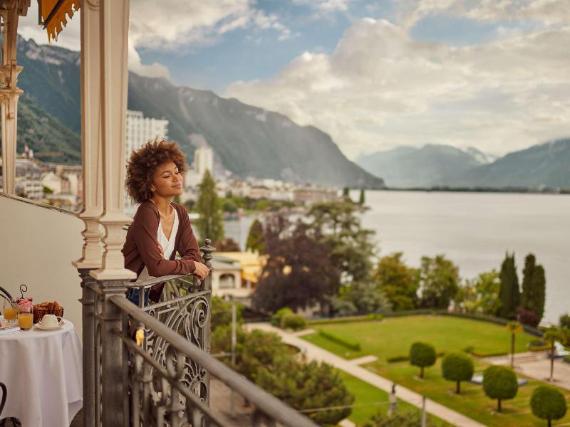 Fairmont Le Montreux Palace - Oda