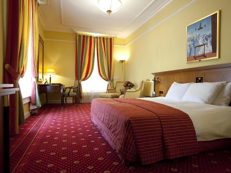 Fairmont Le Montreux Palace - Oda
