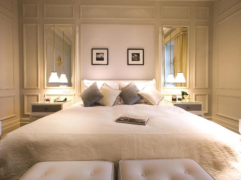 Fairmont Le Montreux Palace - Oda