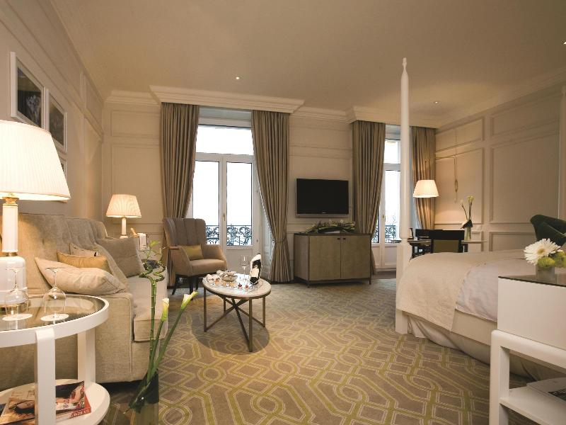 Fairmont Le Montreux Palace - Oda