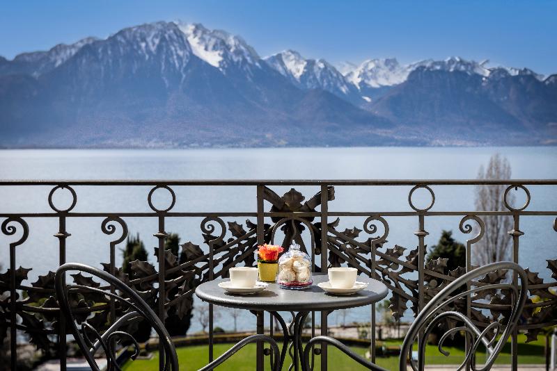 Fairmont Le Montreux Palace - Oda