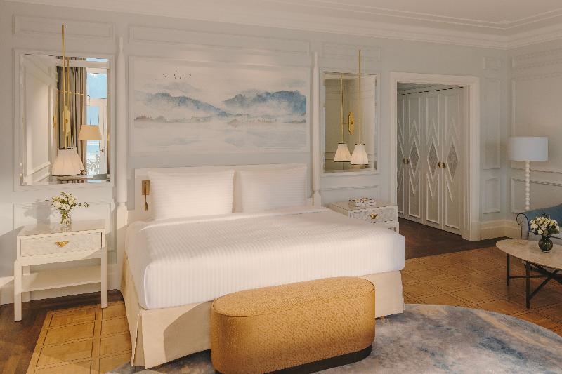 Fairmont Le Montreux Palace - Oda