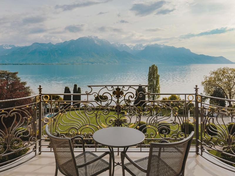 Fairmont Le Montreux Palace - Oda