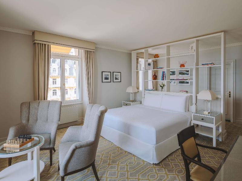 Fairmont Le Montreux Palace - Oda