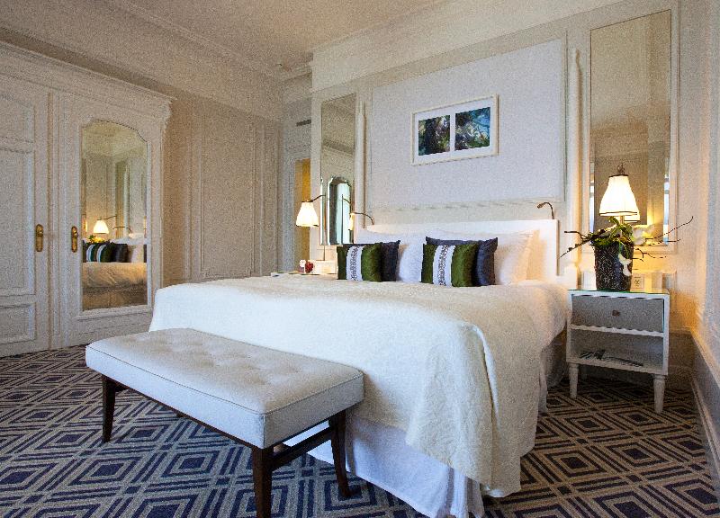Fairmont Le Montreux Palace - Oda
