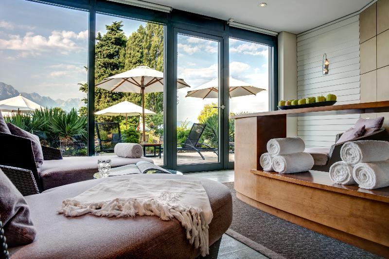 Fairmont Le Montreux Palace - Havuz
