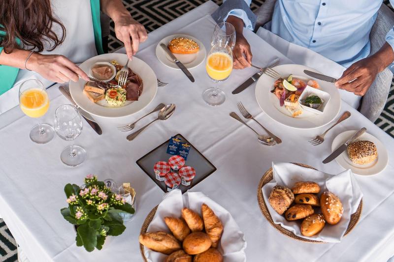 Fairmont Le Montreux Palace - Restoran
