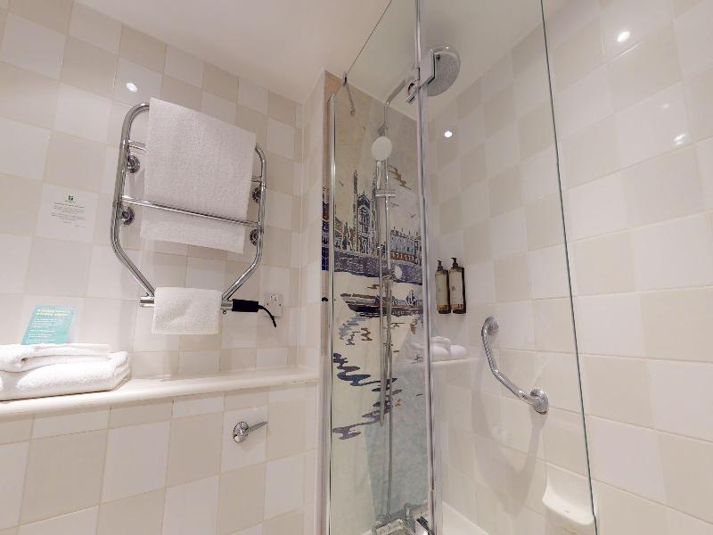 Holiday Inn Cambridge - Oda