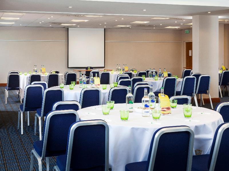 Holiday Inn Cardiff City - Toplantı
