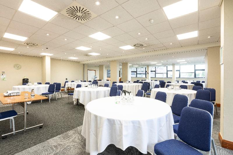 Holiday Inn Cardiff City - Toplantı