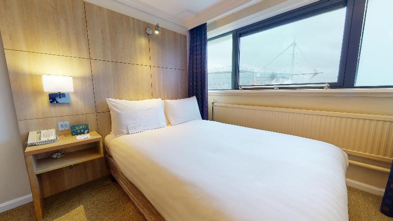 Holiday Inn Cardiff City - Oda