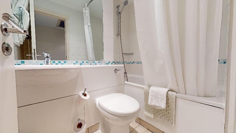 Holiday Inn Cardiff City - Oda