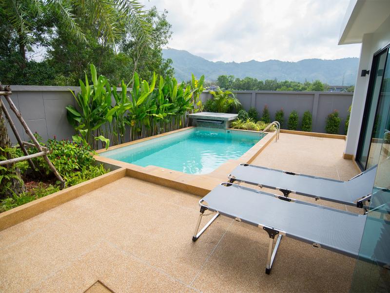 Pumeria Resort Phuket - Havuz