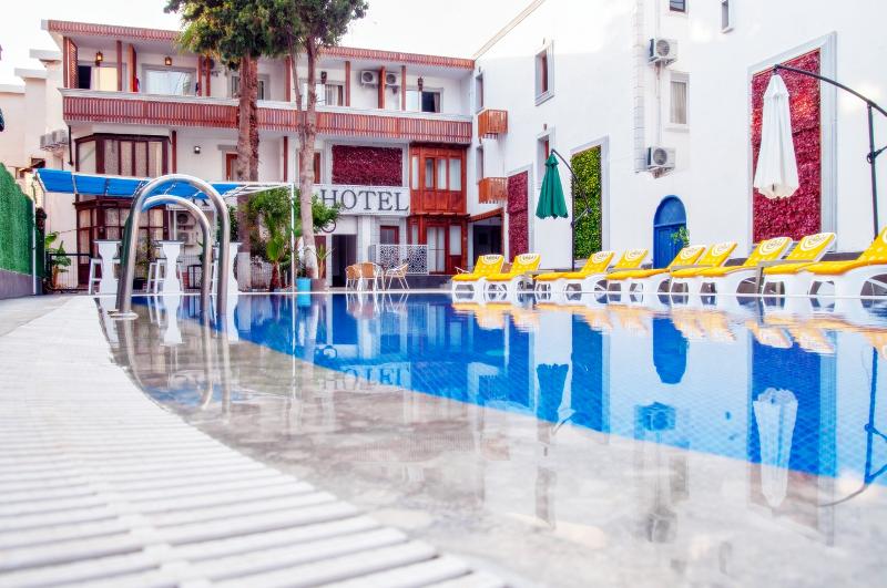 Hotel Bleu Nuit Bodrum All Inclusive - Havuz