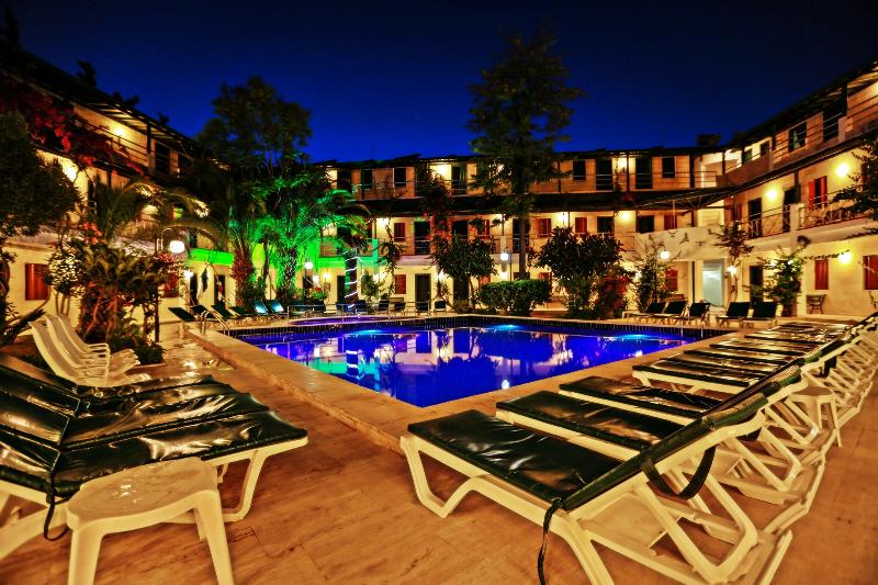 Hotel Bleu Nuit Bodrum All Inclusive - Havuz