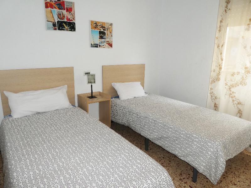 Apartamentos Gandia-Daimuz 3000 - Oda
