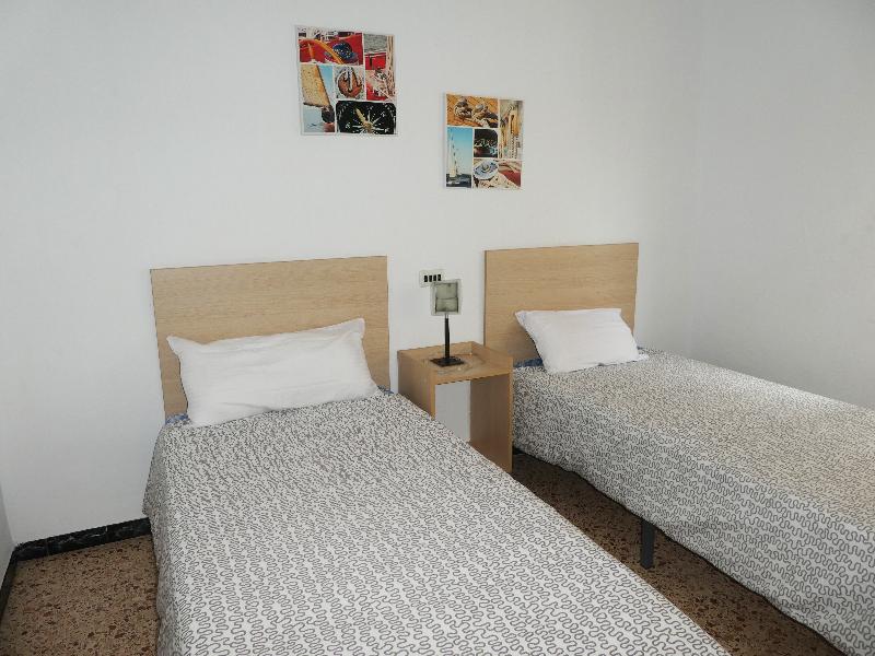 Apartamentos Gandia-Daimuz 3000 - Oda