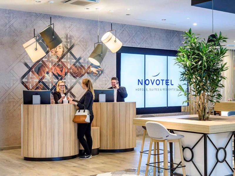Novotel Wien Hauptbahnhof - Lobi