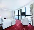 Sky Tower Hotel oda fotoğrafı