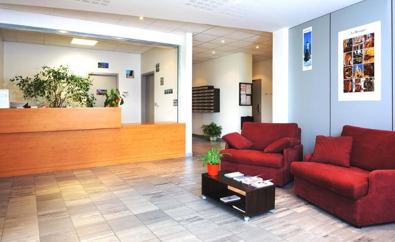 Sejours & Affaires Rennes Longs Champs - Lobi